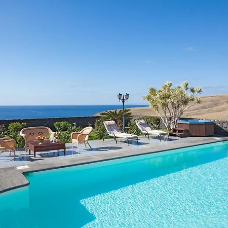 Bright And Spacious Puerto Calero 3 Bedrooms Viejo *