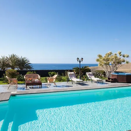 Bright And Spacious Puerto Calero 3 Bedrooms Viejo 别墅